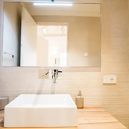 בית הארחה Karu קליארי